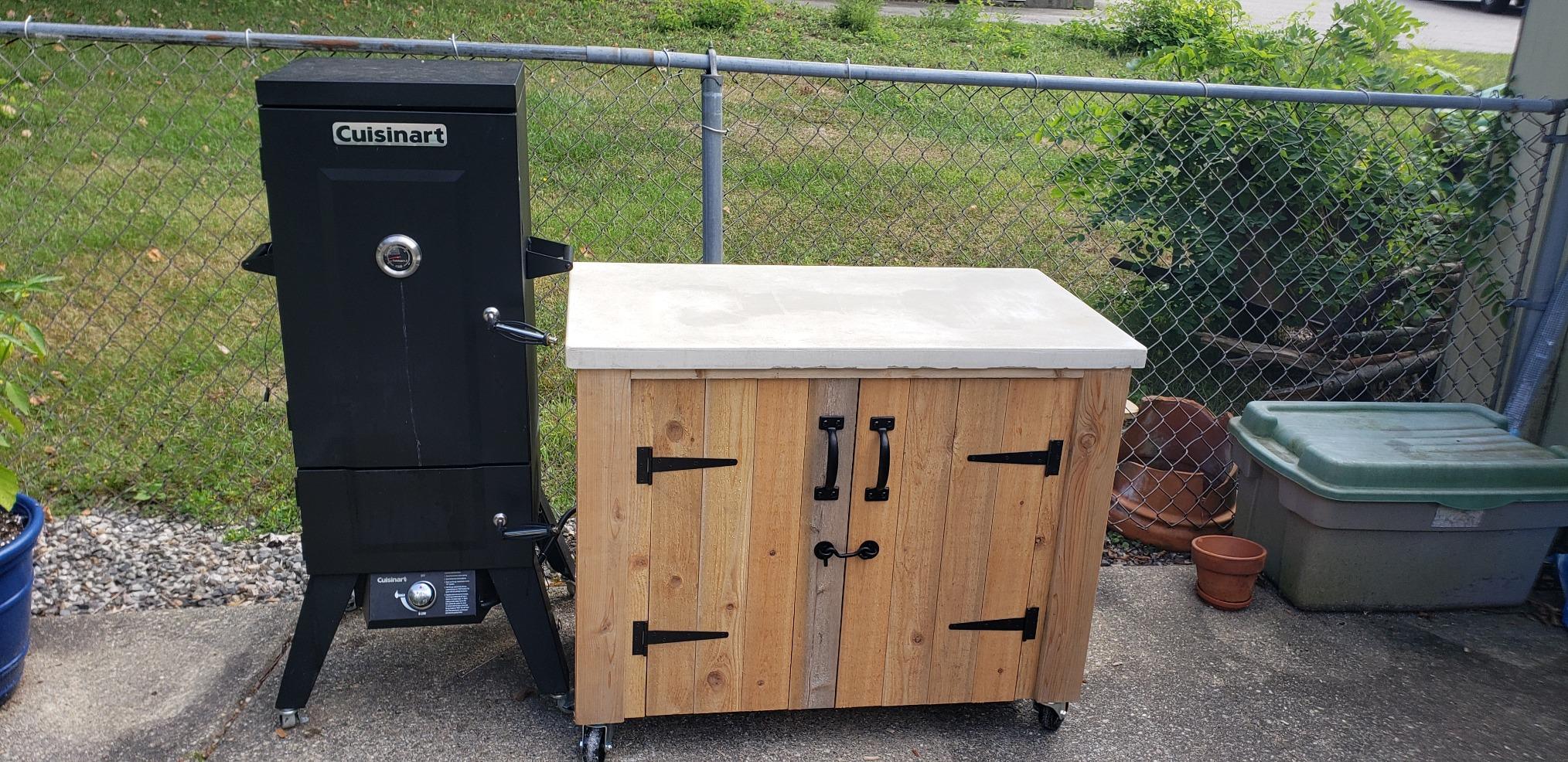 Cuisinart 36â Vertical Propane Smoker, 4 Removable Racks, Spacious BBQ Smoker with Wood and Water Trays, 15,000 BTU Heat for Smoked Meat, Brisket, Jerky, Fish, Perfect for Tailgates, Backyard, Camping - Customer Photo 1
